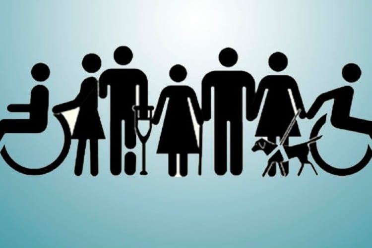 Pessoas portadoras de necessidades especiais e pessoas com deficiência