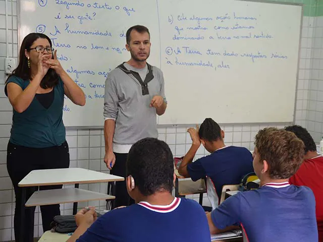 Importância da Libras para professores